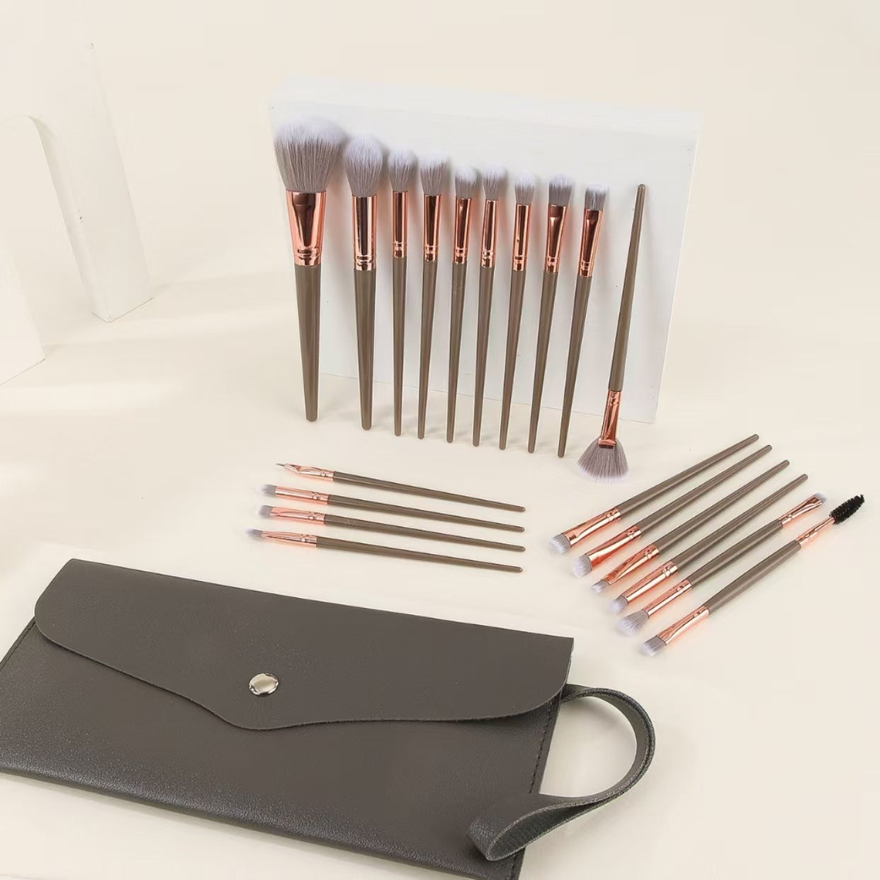makeup brush set